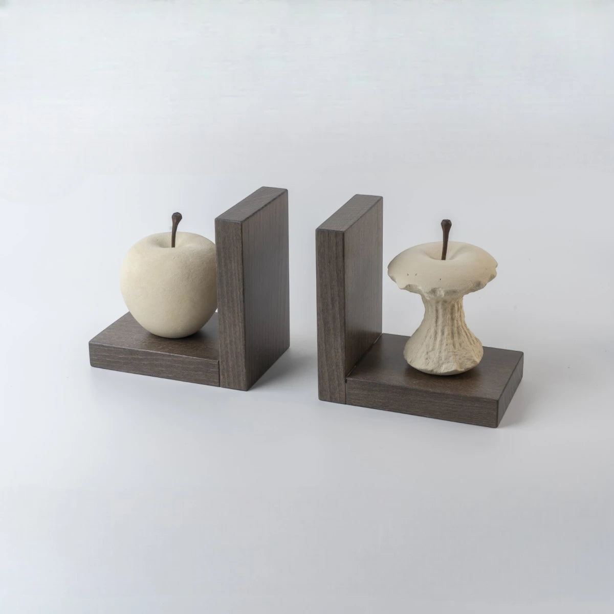 Coppia fermalibri mela