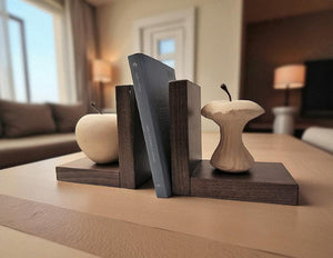 Sujetalibros escultura pareja