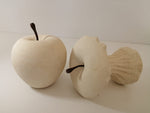 Charger l&#39;image dans la galerie, Sculpture paire de Pommes
